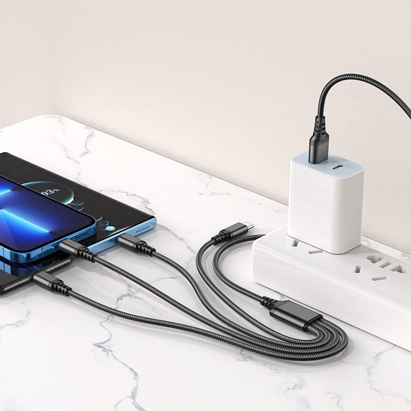 Câble de chargement 4 en 1 USB-A vers Lightning Micro USB USB-C (1 m) Câble de chargement 4 en 1 USB-A vers Lightning Micro USB USB-C (1 m)